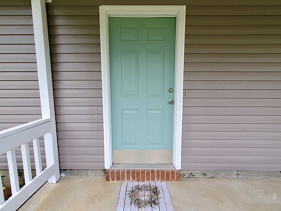 3rd image of 2337 Pine Needle Dr