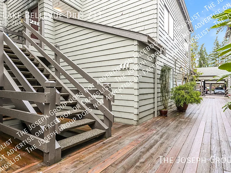 6 Lake Bellevue Dr #211 — Photo 1