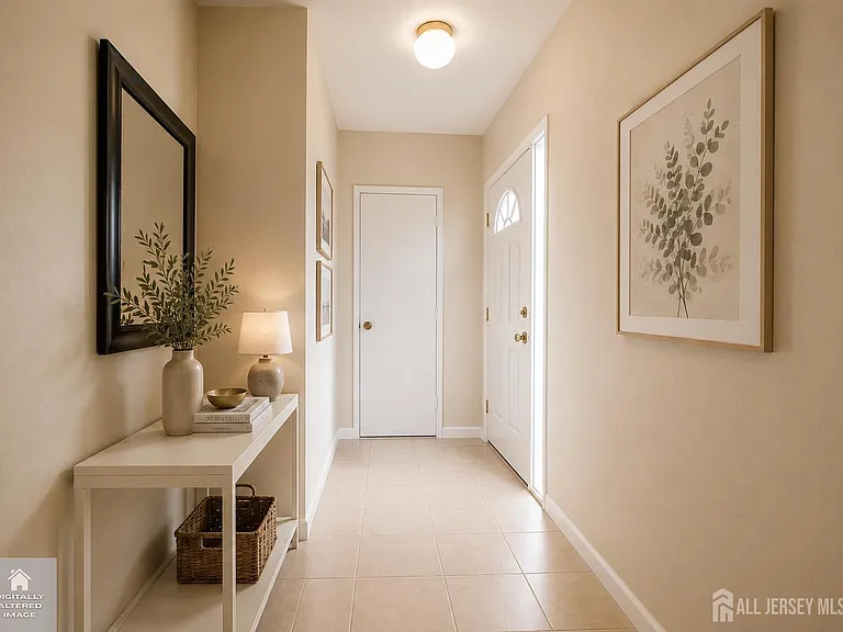 10 Lake Ave #5A — Photo 2