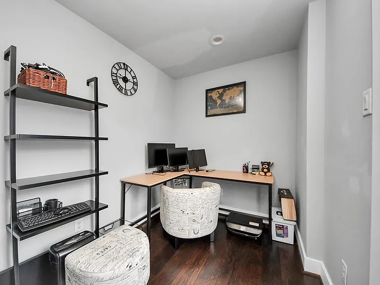 425 Gregg St — Photo 31