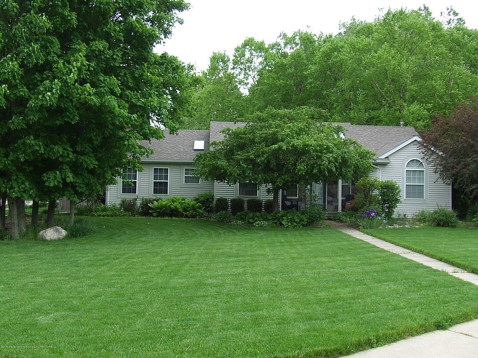 1st image of 3895 Knotwood Dr