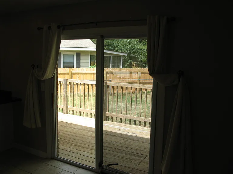 600 Larry Dr — Photo 21