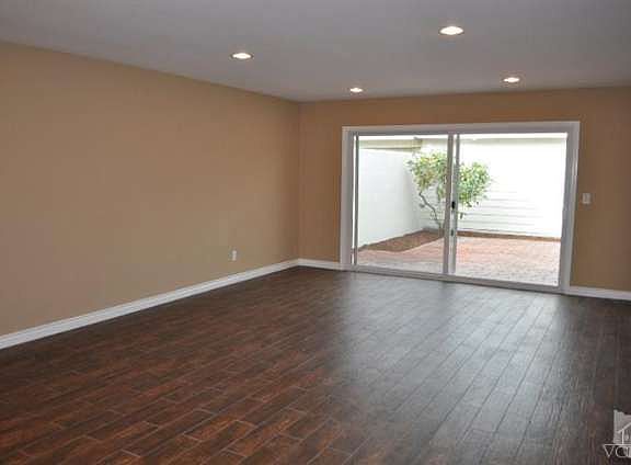 4th image of 247 E Bay Blvd