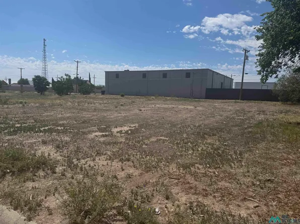 822 E Albuquerque St, Roswell, NM 88203