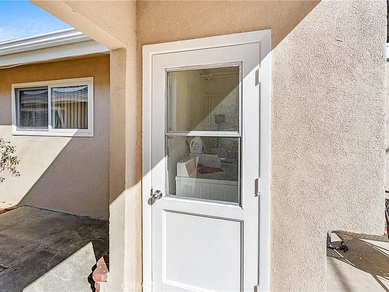 5932 Santa Barbara Ave E #B — Photo 30