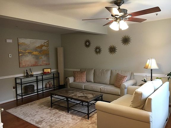 Warm & inviting home