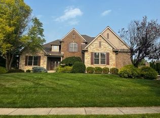 830 River Forest Dr, Maineville, OH 45039