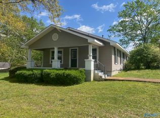 3957 Lister Ferry Rd, Rainbow City, AL 35906