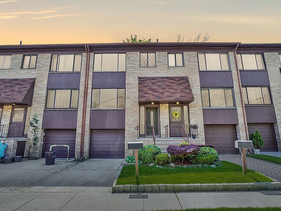 1st image of 310 Grasmere Dr