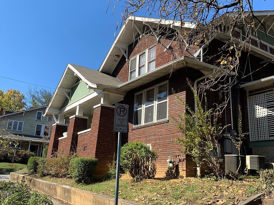 1st image of 902 Luttrell St APT 2