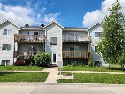 405 James Blvd #5, Oxford, IA, 52322