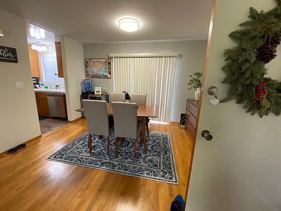 2nd image of 322 College Ave