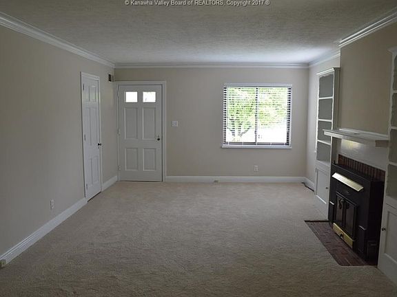 4th image of 169 Knollwood Dr