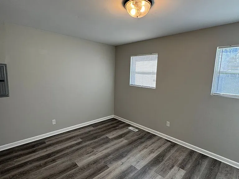 1825 Horizon Ln — Photo 8