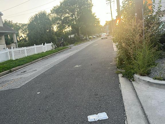 4th image of 4207 White Ave
