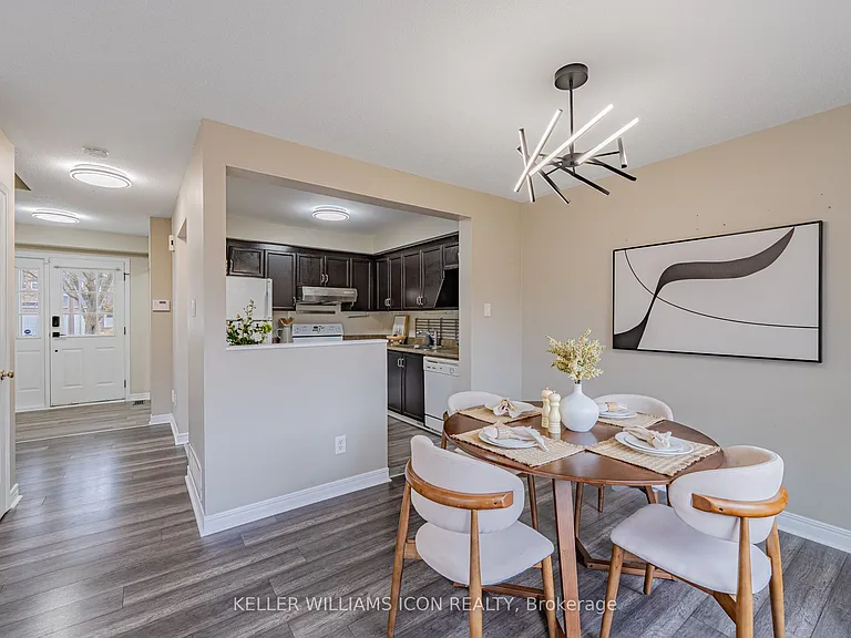 48 Blackdome Cres — Photo 15