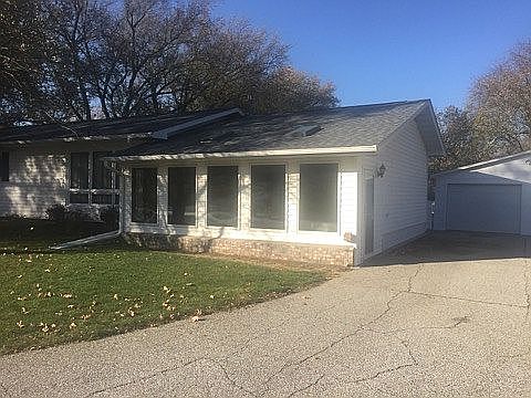 2nd image of 1510 Willow St