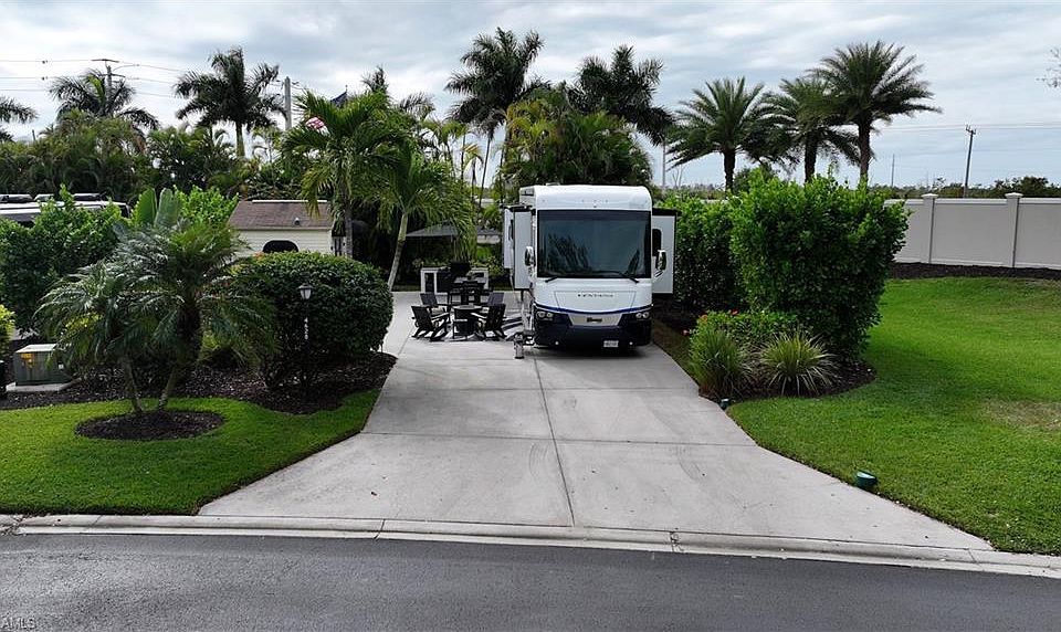 1st image of 4628 Southern Breeze DR