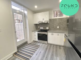 38 Colin Cres #2, Hamilton, ON L9A0A1