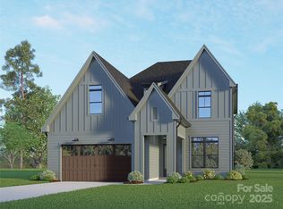 2820 Springway Dr, Charlotte, NC 28205