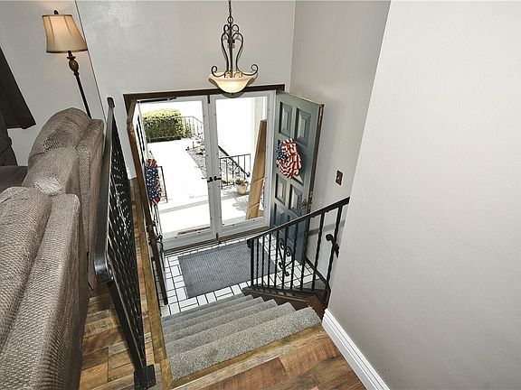 4th image of 1500 Amelia Ave