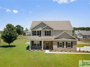 112 Meadowlands Dr, Rincon, GA 31326