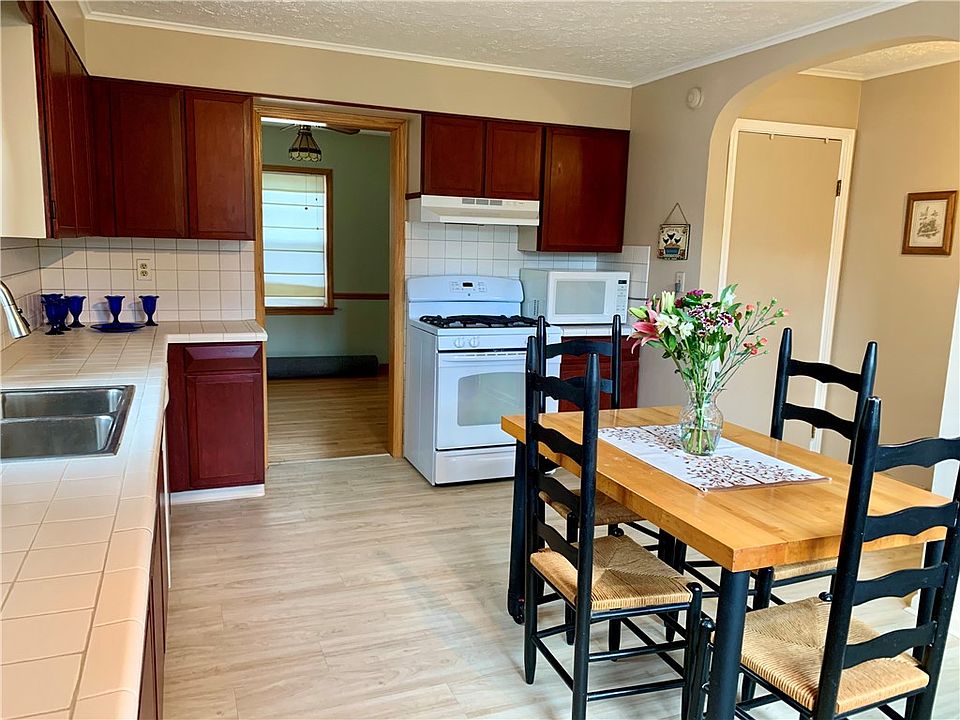 664 Bonesteel St, Rochester, NY 14616 Zillow