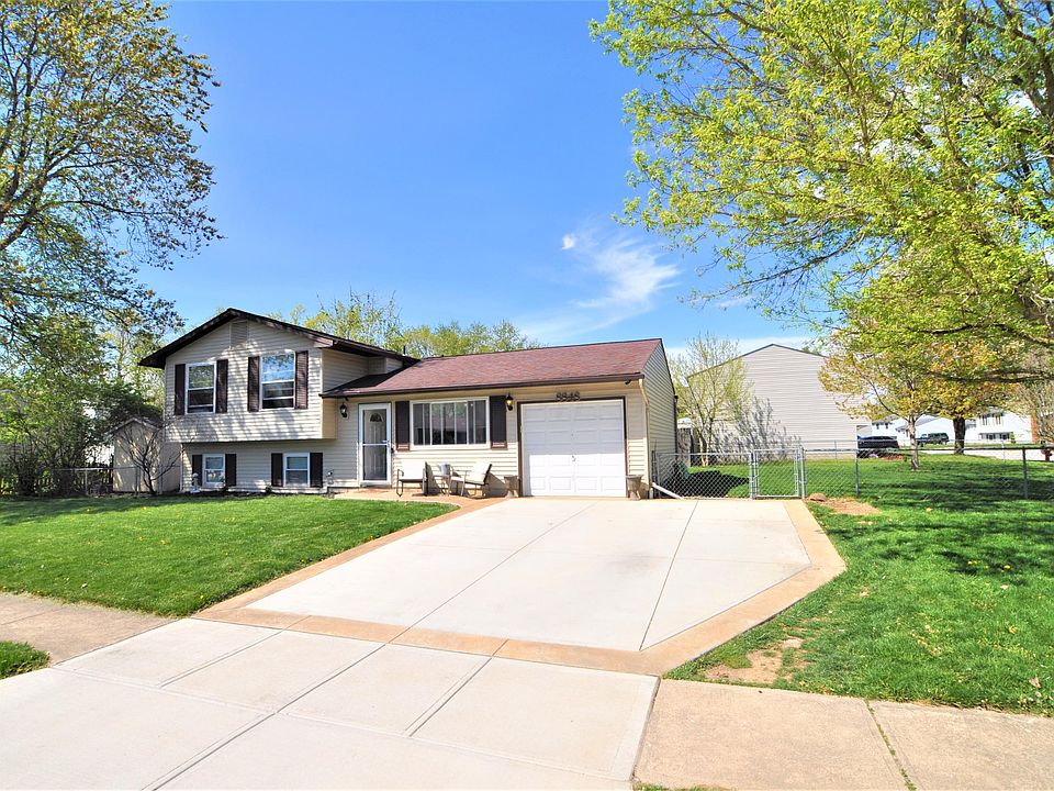 1st image of 8848 Canoe Dr