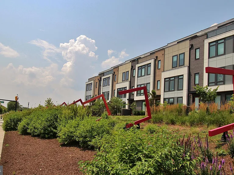 2815 Eisenhower Ave — Photo 36