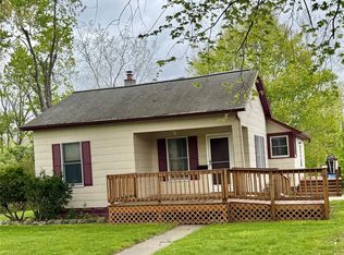 301 S Main St, Vassar, MI 48768