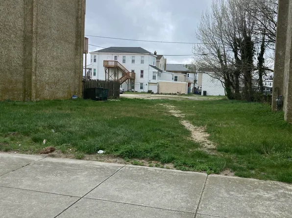 315-319 Atlantic Ave, Atlantic City, NJ 08401
