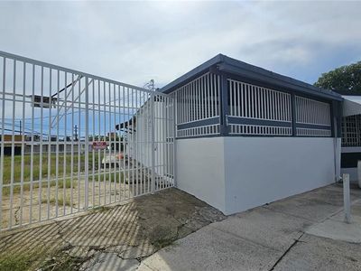 (Undisclosed Address), San Juan, PR, 00921