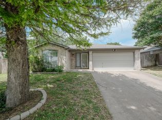 10216 Lone Eagle Ct, Fort Worth, TX 76108
