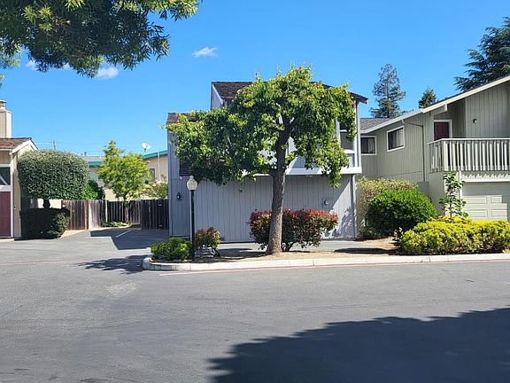 4th image of 2951 Salem Dr