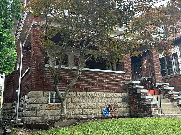 3255 Ashlyn St — Photo 3