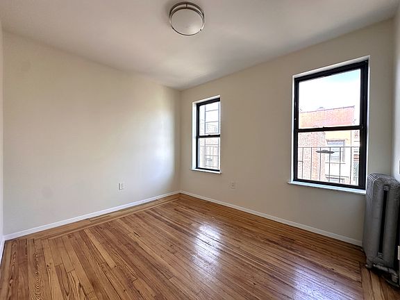 4th image of 505 W 122nd St APT 61