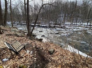 95 Main St, Conway, MA 01341