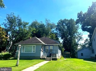 124 W Franklin Ave, Beverly, NJ 08010