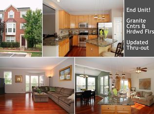 2536 Banshire Dr, Herndon, VA 20171