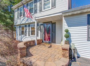 167 Mendham Dr, North Wales, PA 19454