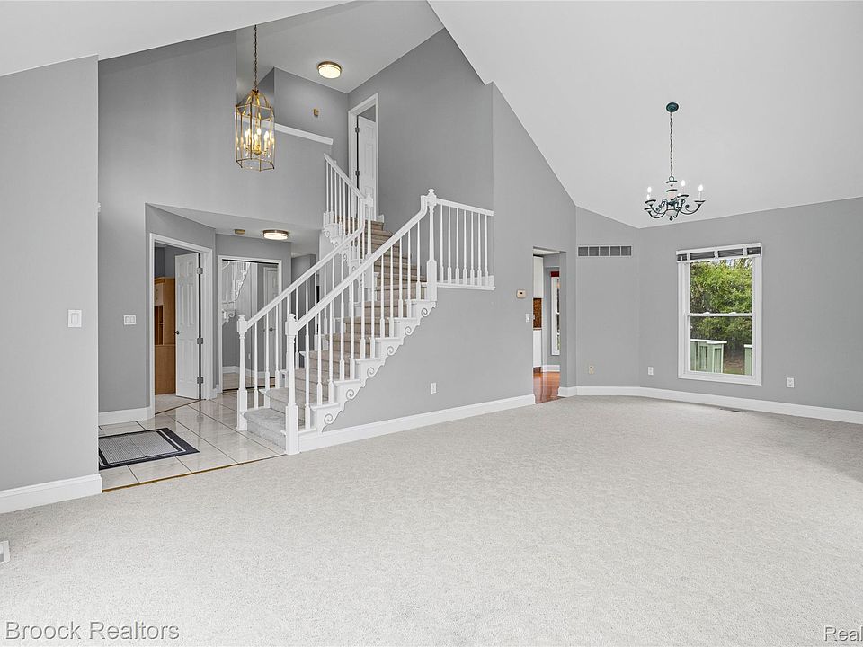39456 Squire Dr, photo 10