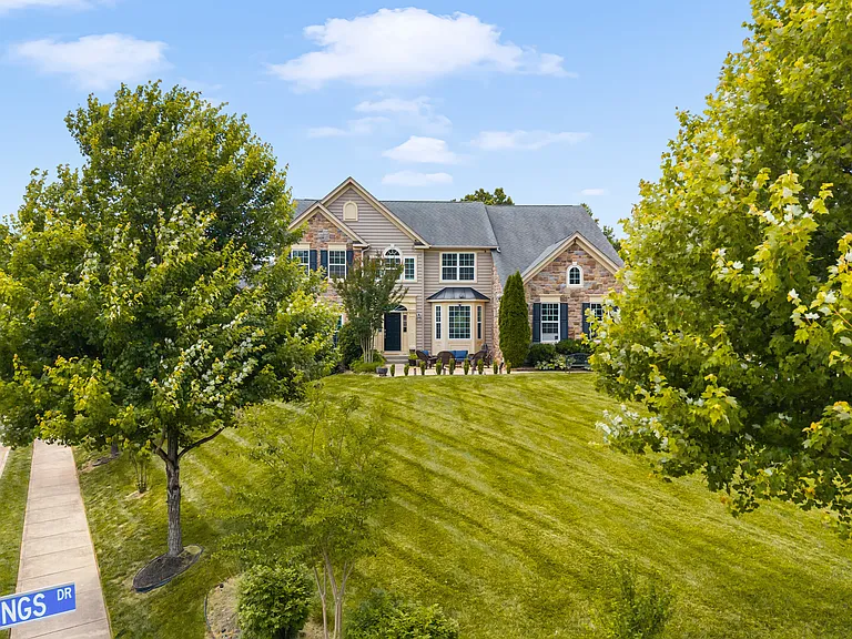 40463 Aldie Springs Dr — Photo 2