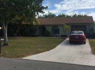 2605 NE 5th Ave, Cape Coral, FL 33909