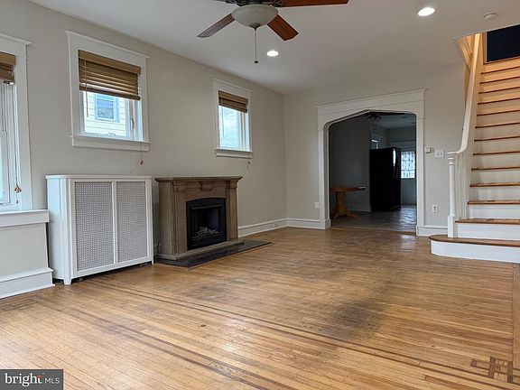 3rd image of 7623 Verree Rd