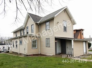 579 Broadway Ave APT 3, Bedford, OH 44146