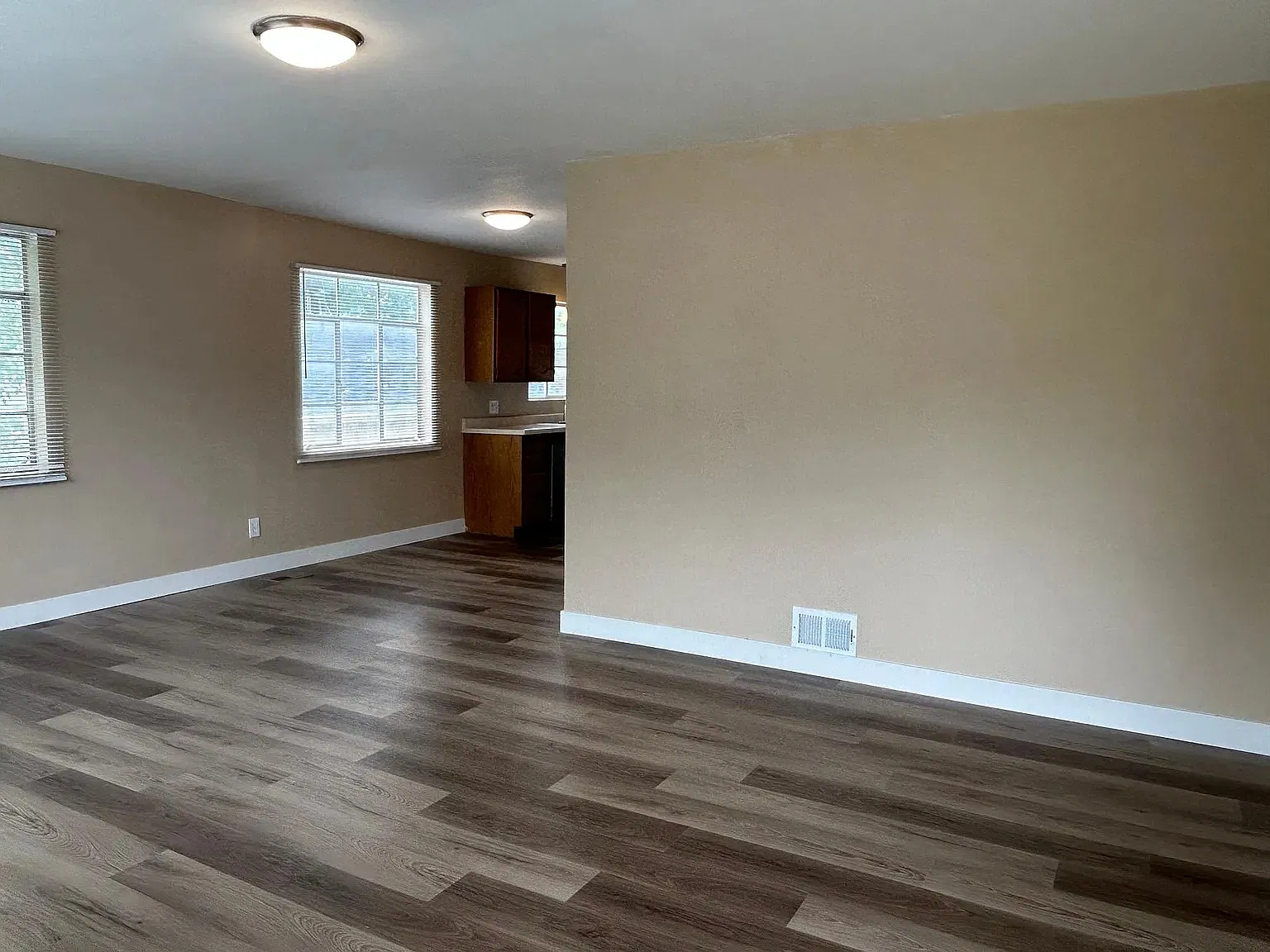 2246 Wellington Street East - 1 — Photo 3