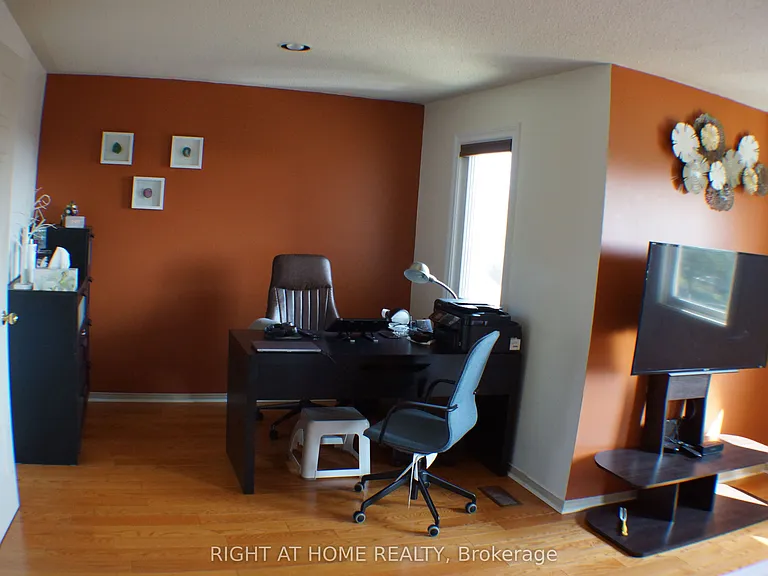 1140 Leewood Dr — Photo 20