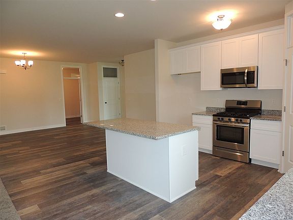 3rd image of 11431 N Lake Woods