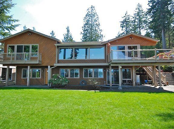 5th image of 28921 Beach Dr NE
