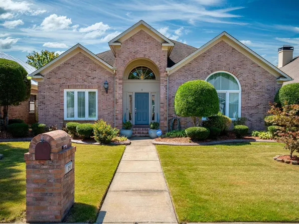 19 Old Delmonte Dr, Little Rock, AR 72212